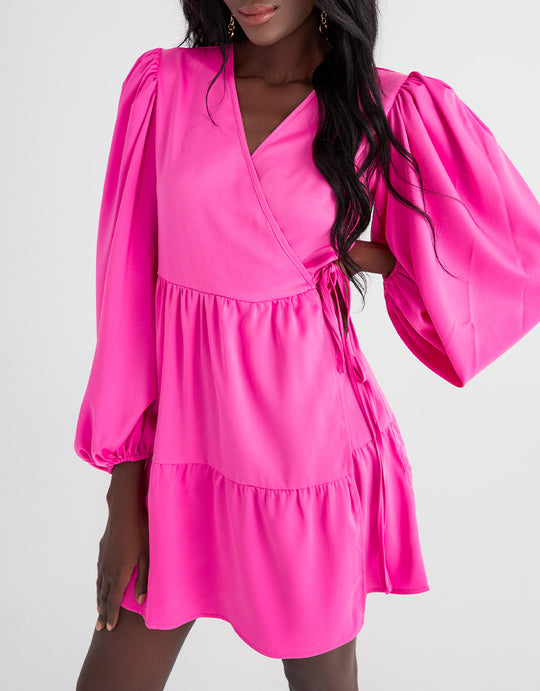 랩 퍼프 슬리브 드레스