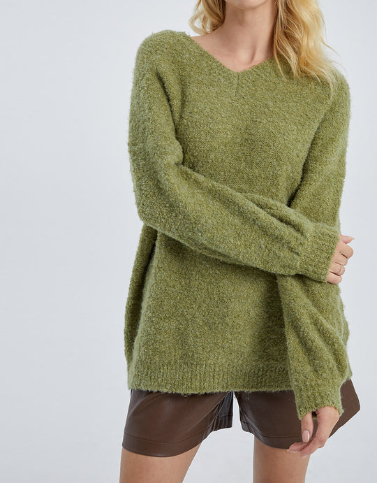 V넥 드롭 숄더 스웨터