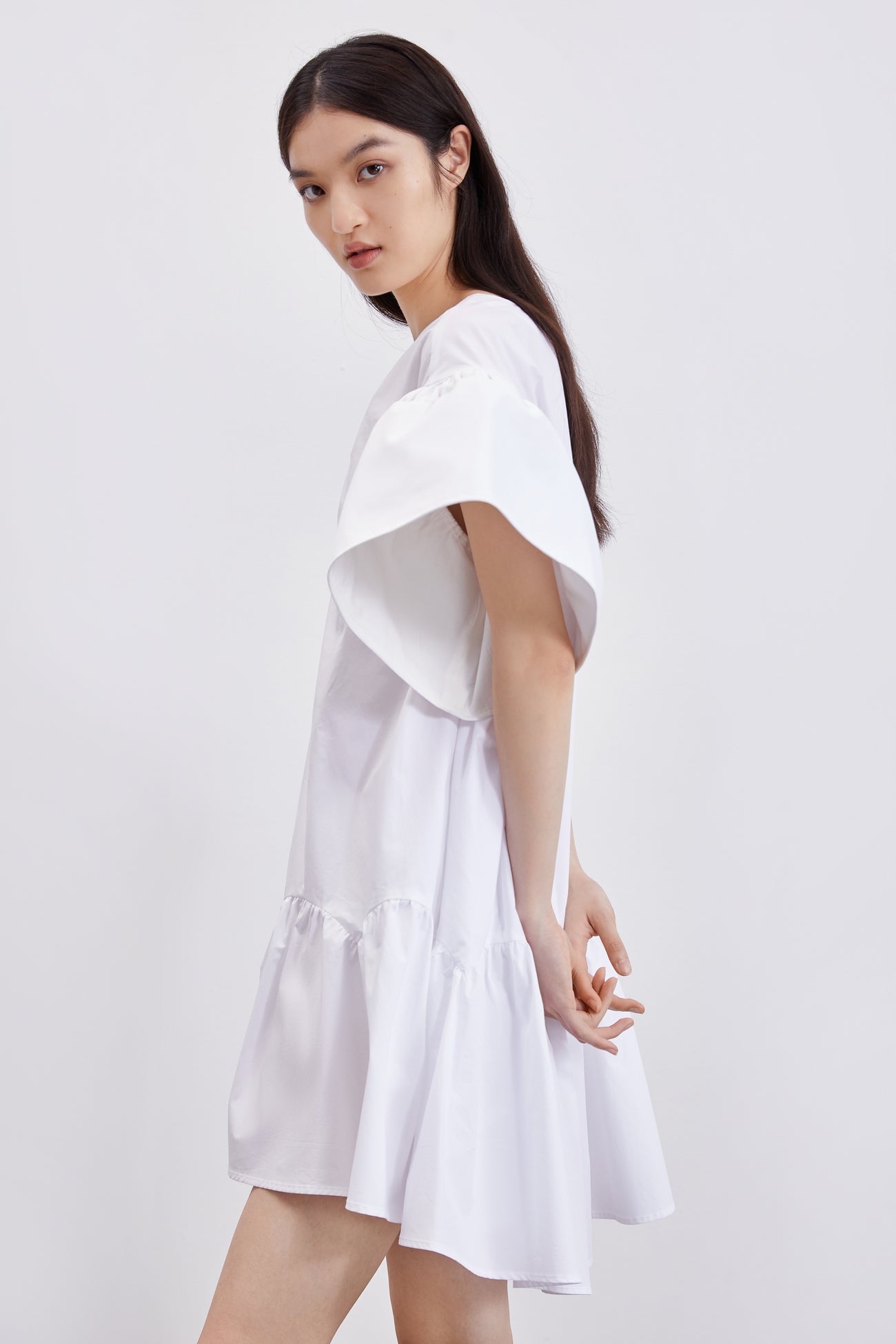 퍼프 소매 V넥 A-Line 드레스