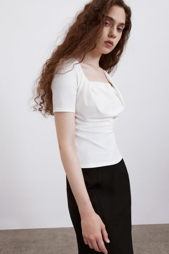 카울 넥 레귤러 티셔츠