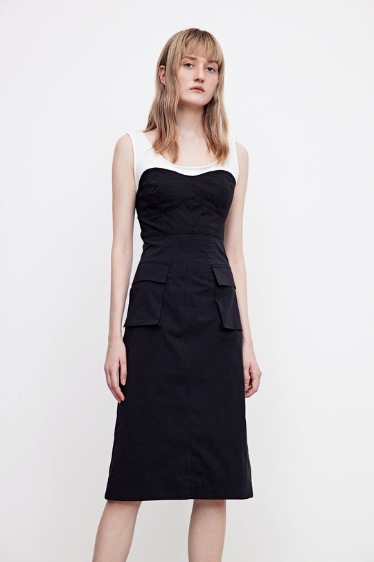 슬리브리스 크루넥 스트레이트 드레스