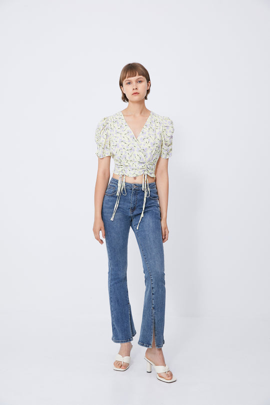 퍼프 소매 V넥 블라우스