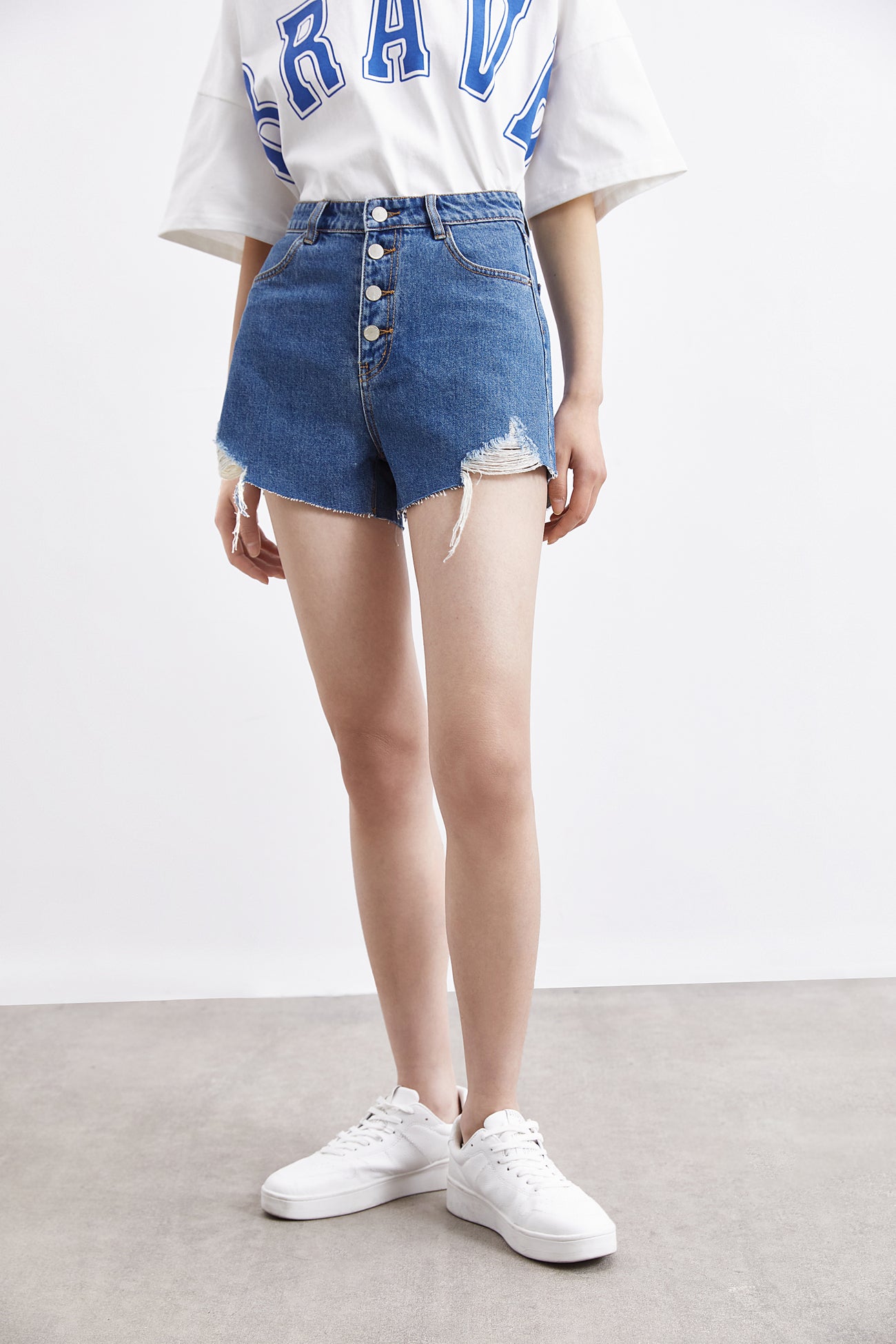 데님 숏팬츠