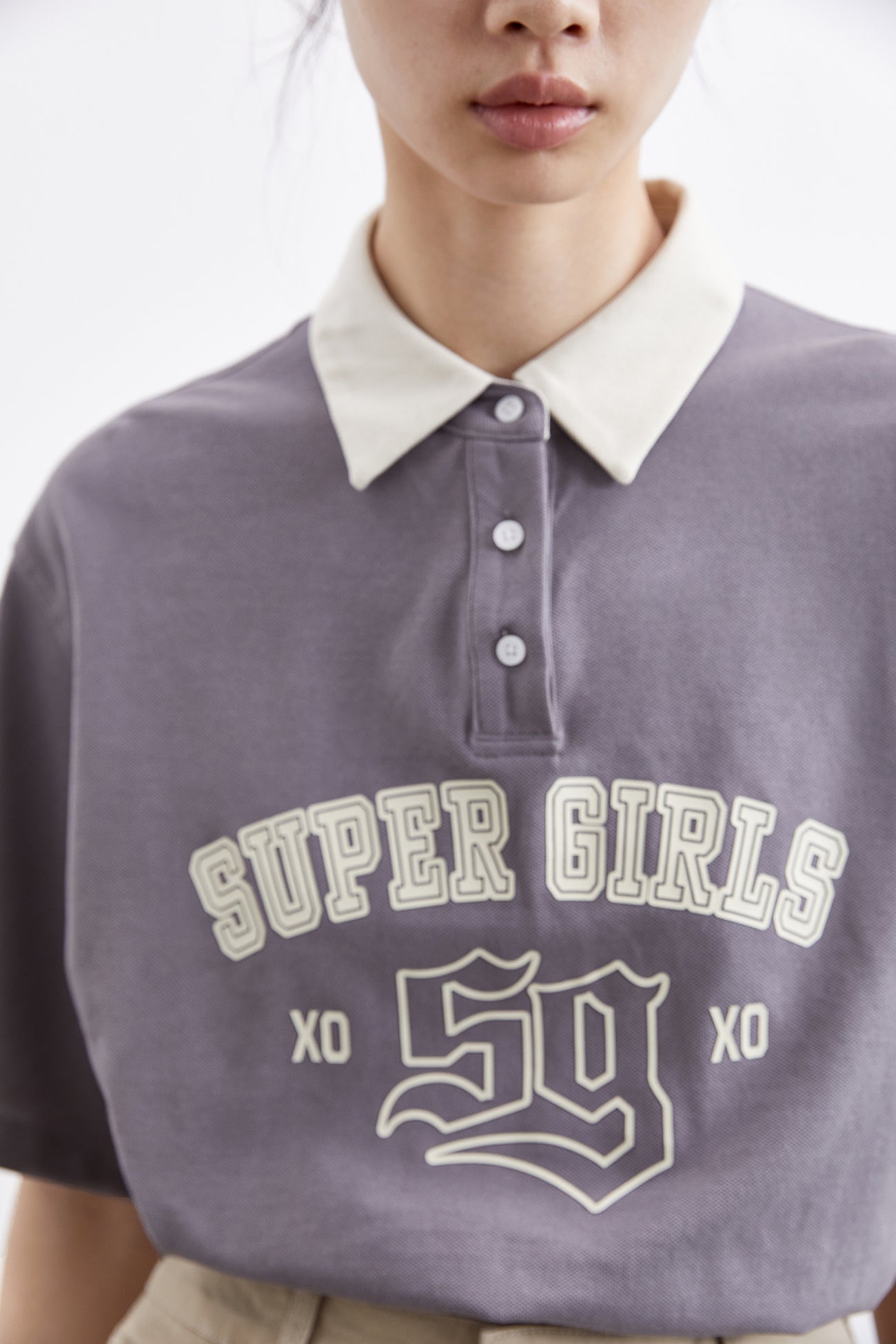 오프 숄더 셔츠 카라 루즈핏 티셔츠