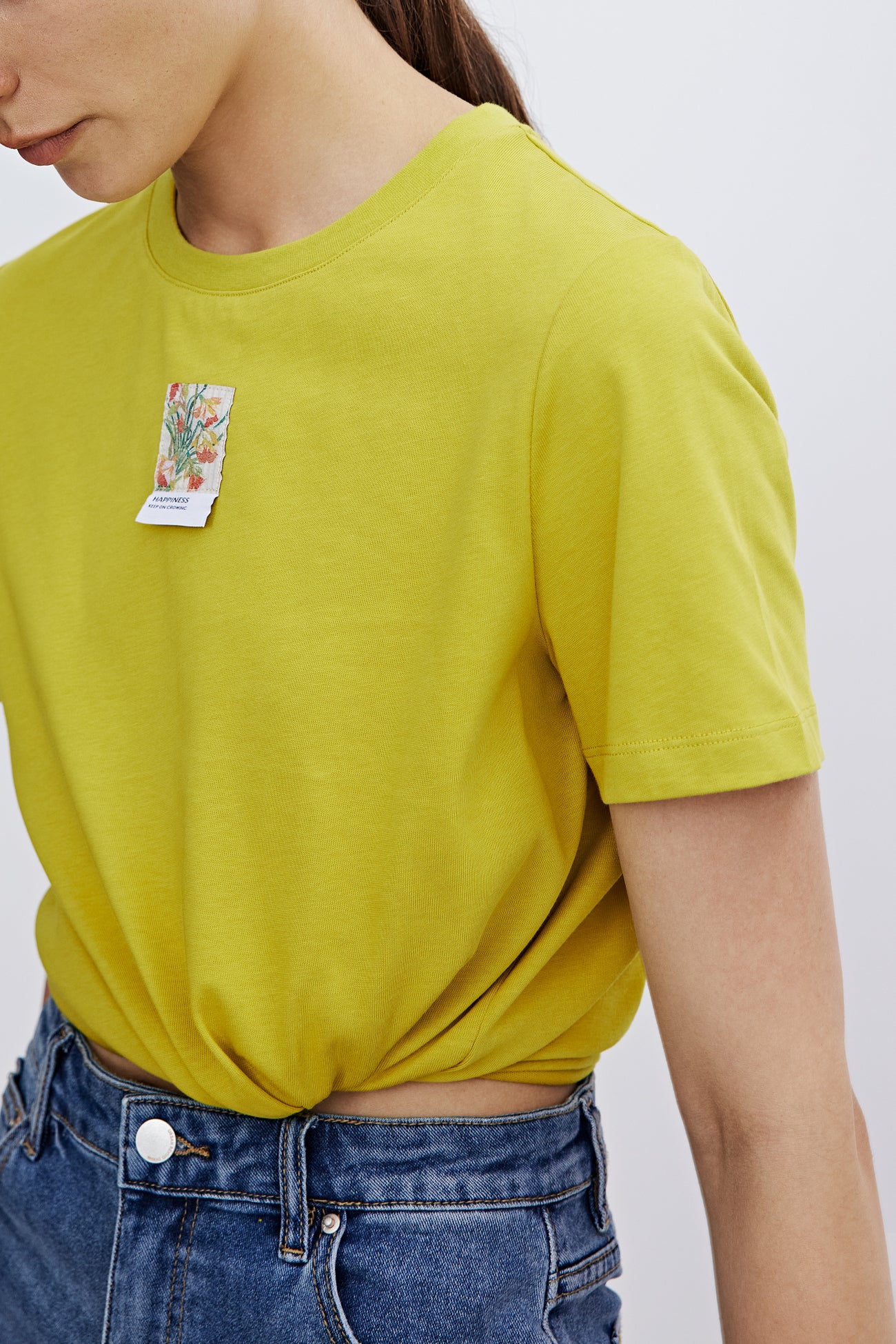 리브드 크루 넥 칼라 레귤러 티셔츠