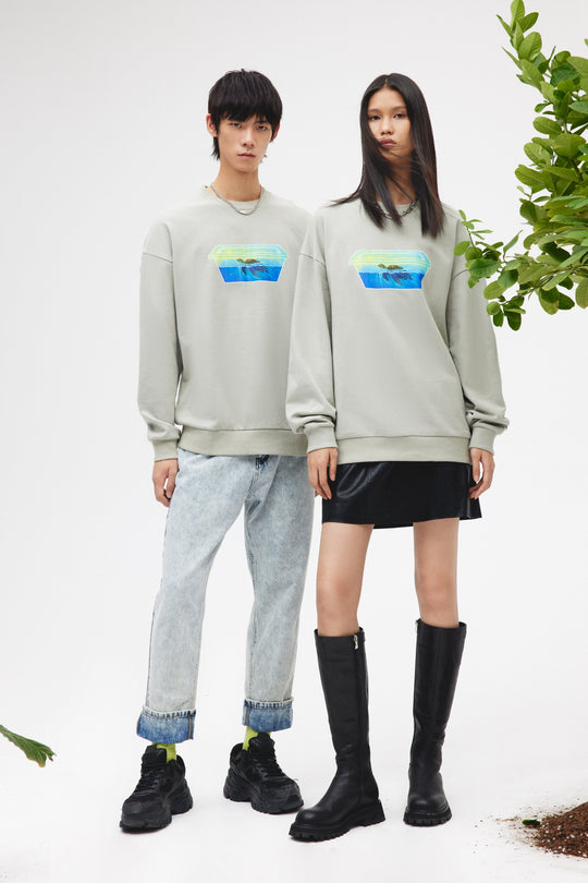 오프 숄더 맨투맨