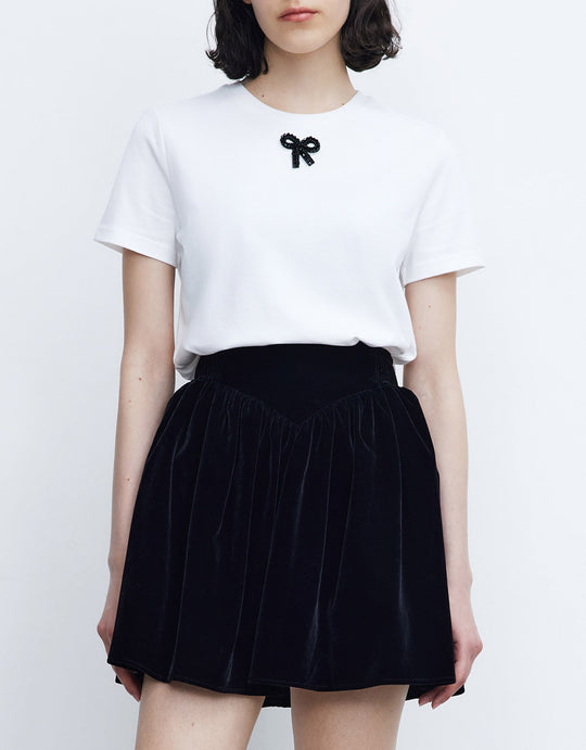 리본 포인트 디테일 스키니 티