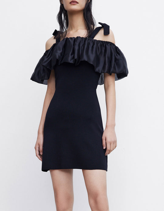 슬리브리스 오프숄더 니트 드레스