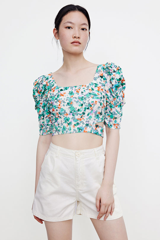 퍼프 소매 스퀘어 카라 블라우스