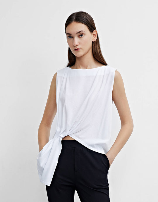 슬리브리스 트임 포인트 티셔츠