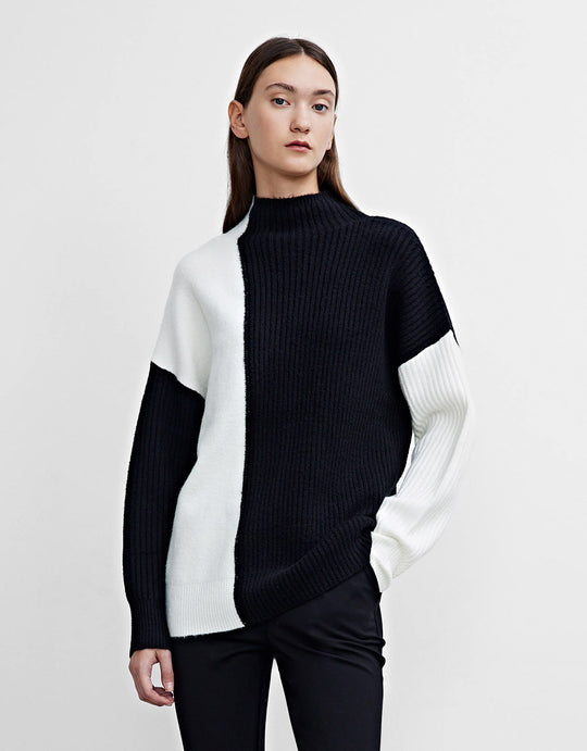 오프 숄더 터틀넥 니트 티셔츠