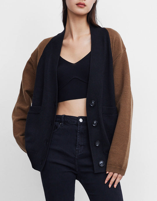 오프 숄더 V넥 가디건