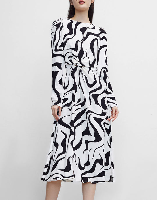 트위스트 프론트 올오버 프린트 미디 스케이터 드레스