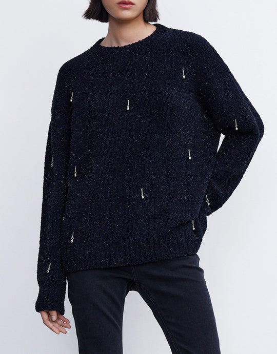 참 디테일 드롭 숄더 스웨터