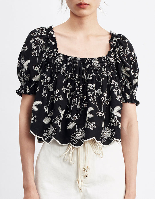 퍼프 슬리브 프릴 블라우스