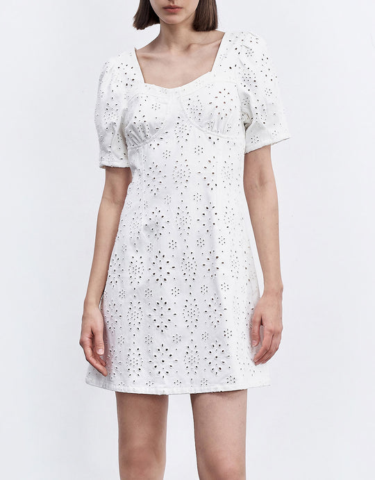 퍼프 슬리브 아일렛 데님 드레스