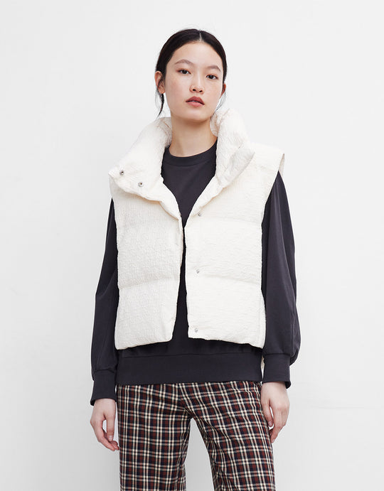 슬리브리스 스탠드 카라 패딩