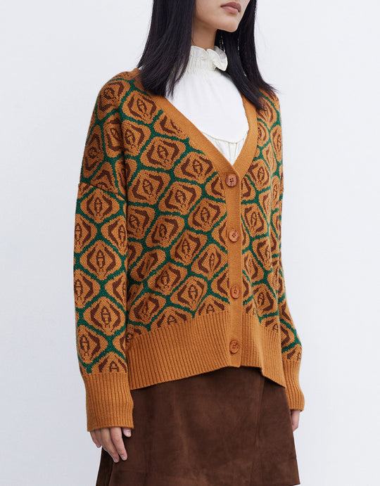 올오버 패턴 레트로 가디건