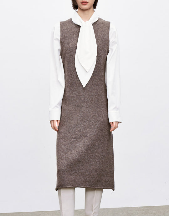 미니멀리스트 민소매 니트 드레스