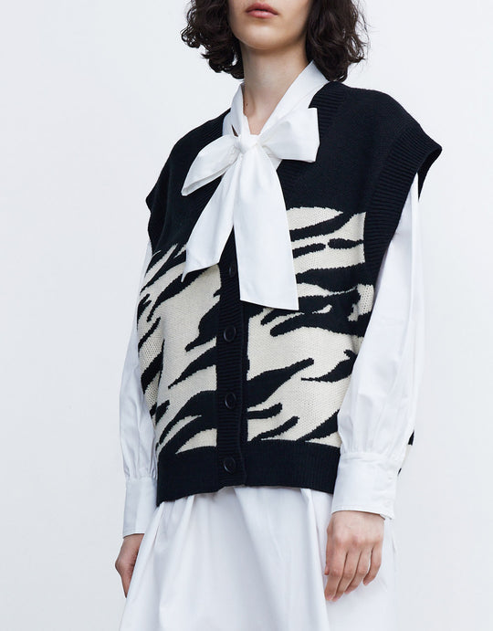 얼룩말 스트라이프 버튼업 스웨터 조끼