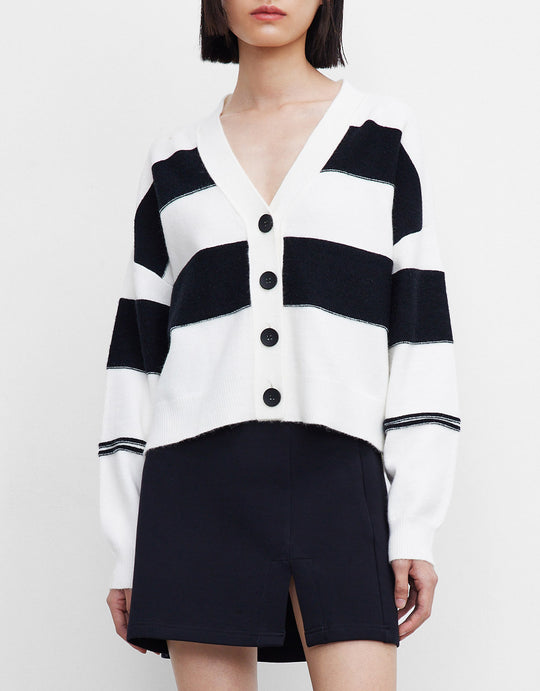 스트라이프 패턴 버튼업 가디건