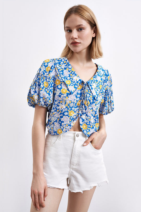 퍼프 라펠 블라우스