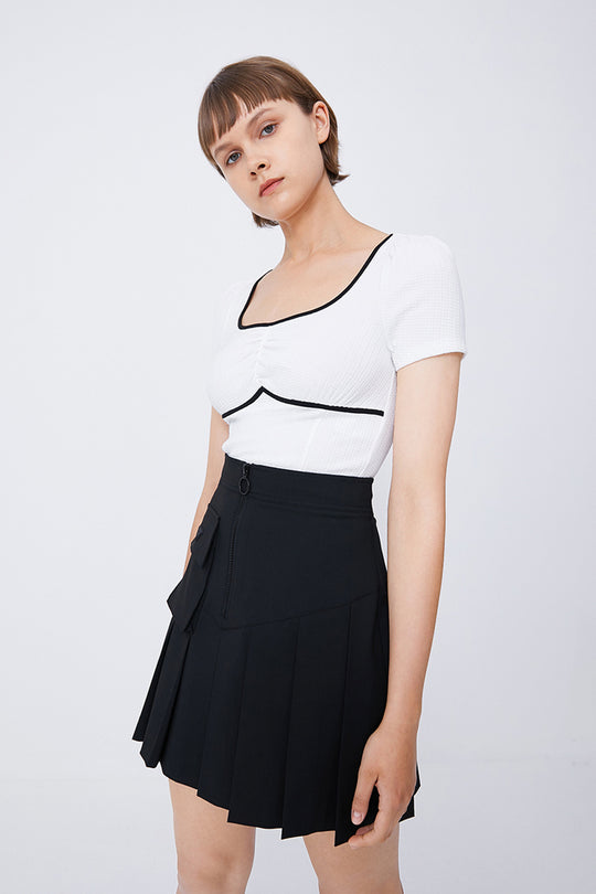 스탠다드 스퀘어 카라 스키니 티셔츠